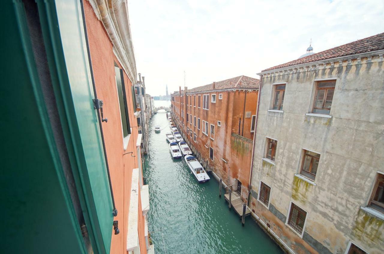 Ponte Dei Greci Wifi 162 Apartment Венеция Екстериор снимка
